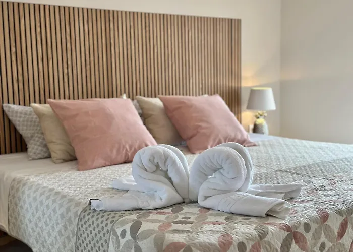 Torres De Yomely -y3a * Playa de las Americas (Tenerife)