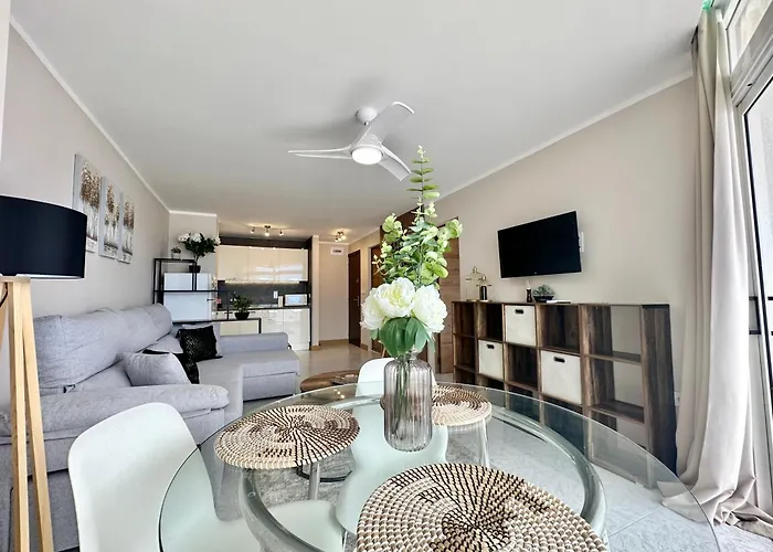 Torres De Yomely -y3a Apartment